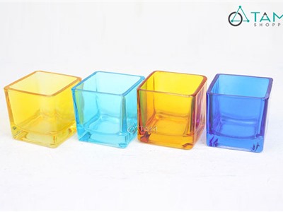 Chân nến thủy tinh vuông màu trong suốt